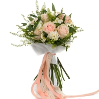 Buchet de 9, Trandafiri, Roz, 8, Frezii, Albe, Frezie, 6, Euphorbia, Albă, Verdeață 2