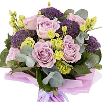 Buchet de 7, Trandafiri, Mov, 5, Lisianthus, Verde, Verzi, 5, Trahelium, Mov, Verdeață 3