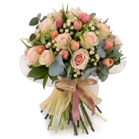 Buchet din 15, Trandafiri, Roz, Trandafir, 20, Lalele, Lalea, 10, Hypericum, Alb, Verdeață 2
